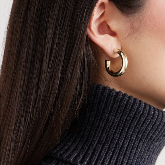 Jennifer Fisher Natasha Huggies - Picture 2 of 2